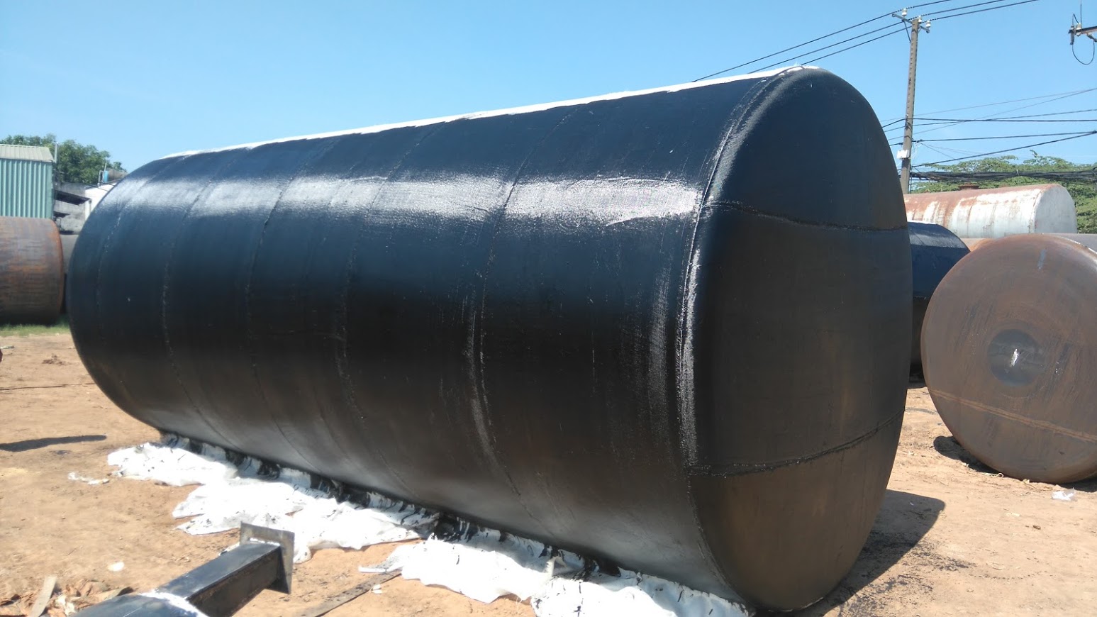 Cheap fuel tanks, cheap oil tanks