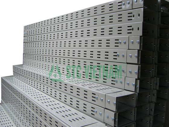 Thang máng cáp giá rẻ tại Biên Hòa